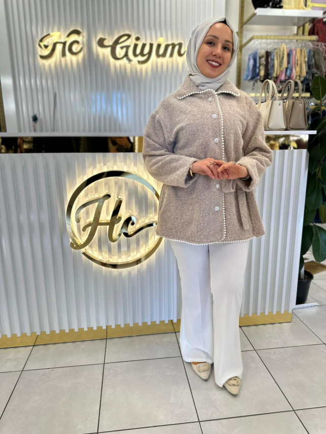 6 Düğmeli Boncuk Kenar Bej Ceket